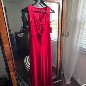 Elegant Red Sleeveless Dress